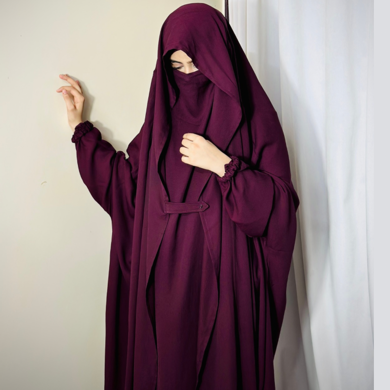 Saudi jilbab (maroon) - Image 2
